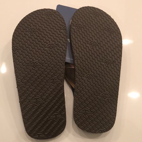 Boys Dockers flip flops NWT - Picture 4 of 5